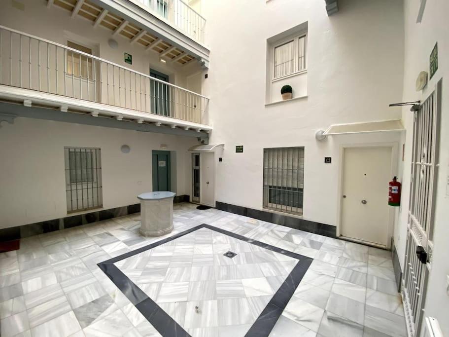 Moderno Duplex En La Tacita De Plata Apartman Cádiz Kültér fotó
